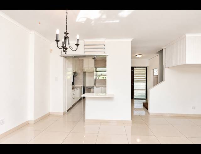 4 BEDROOM APARTMENT FOR SALE IN MUSGRAVE
